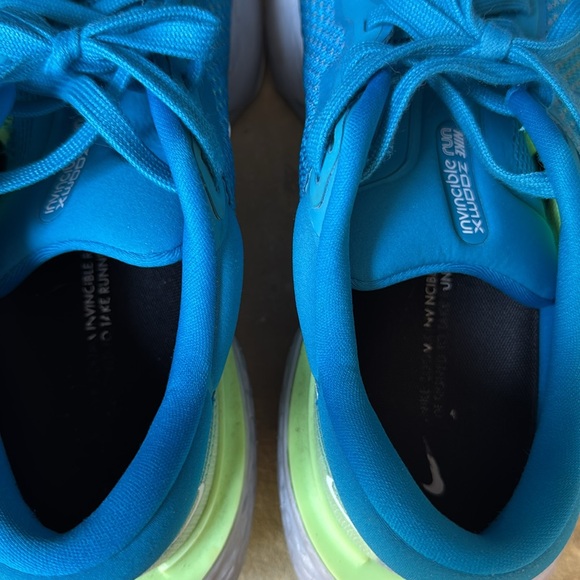 Men’s Nike invincible run - Picture 5 of 9